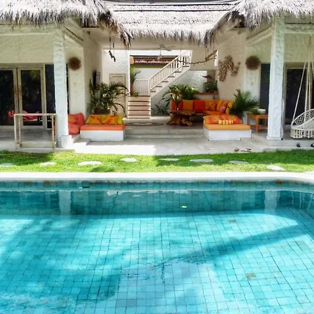Villa Rustic Charm Gili Trawangan Buitenkant foto