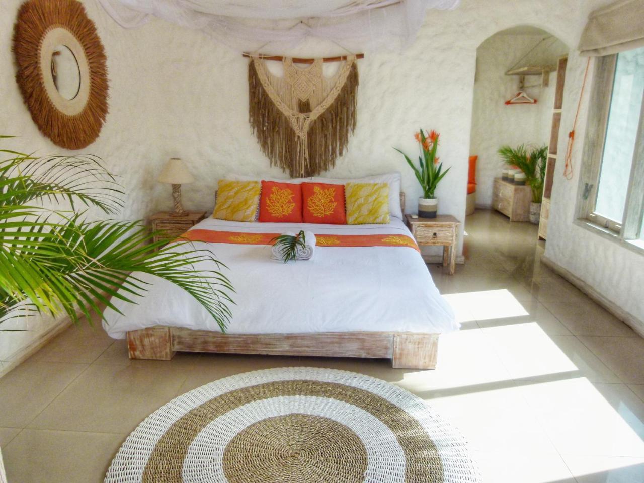 Rustic Charm Villa Gili Trawangan